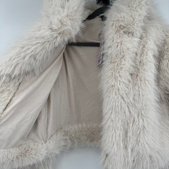 Wild Fable Cream Womens Cropped Hooded Teddy Faux Fur Oversized Jacket Size XXS - Picture 5 of 10